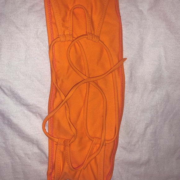 Bathing suit! - Picture 2 of 2